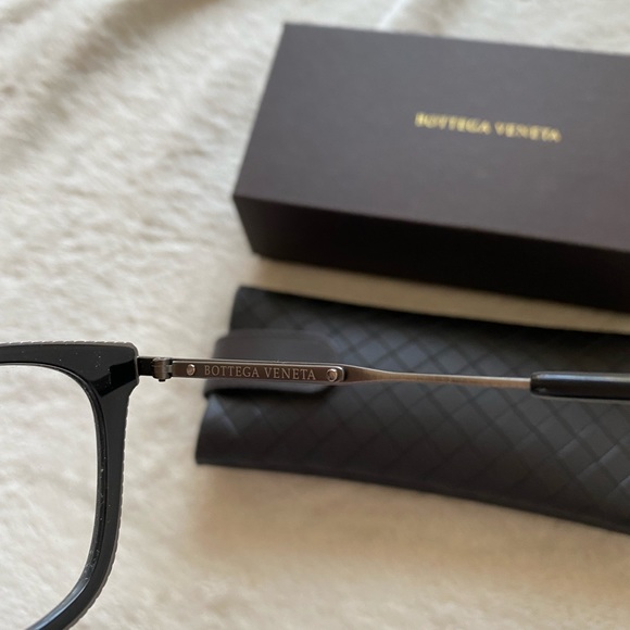 Authentic Bottega Veneta black cat eye demo eyeglasses - Picture 10 of 10